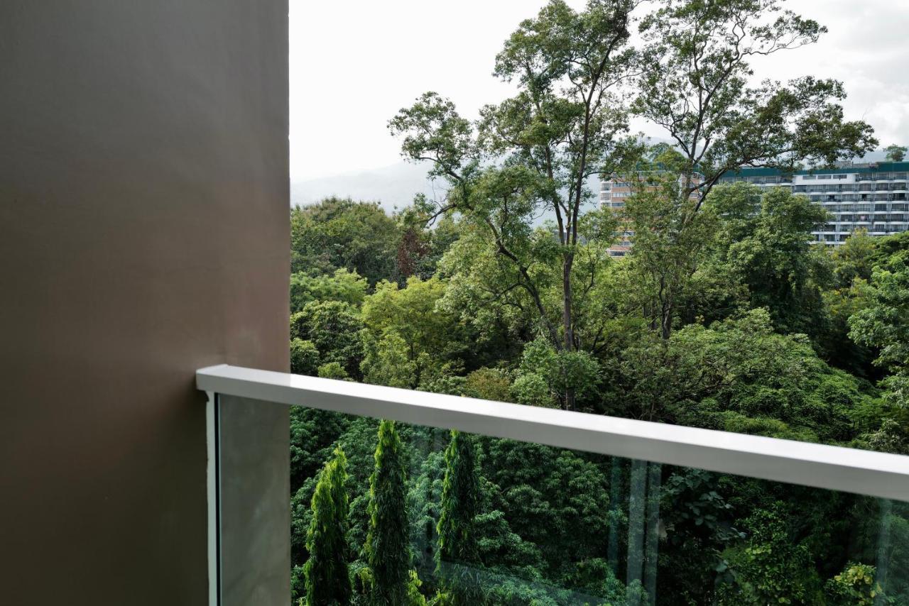 The Cosy Huay Kaew Hotel Chiang Mai Exterior photo